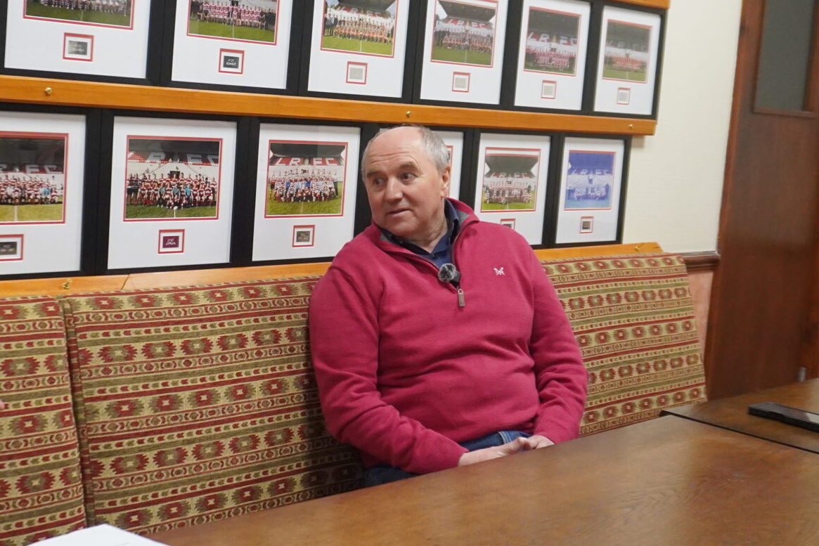 Handel Davies during his conversation with András.